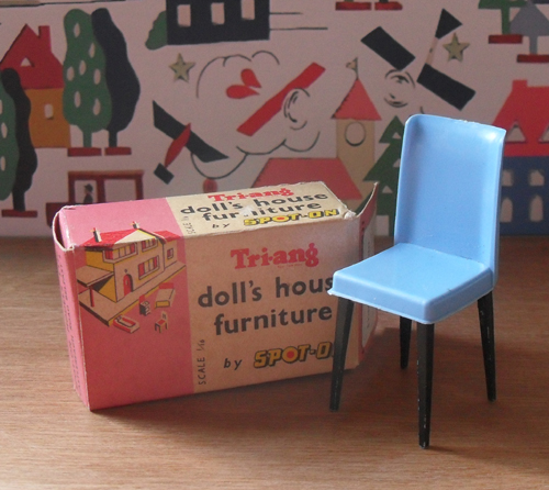 Dining Room Chair with Box 1001