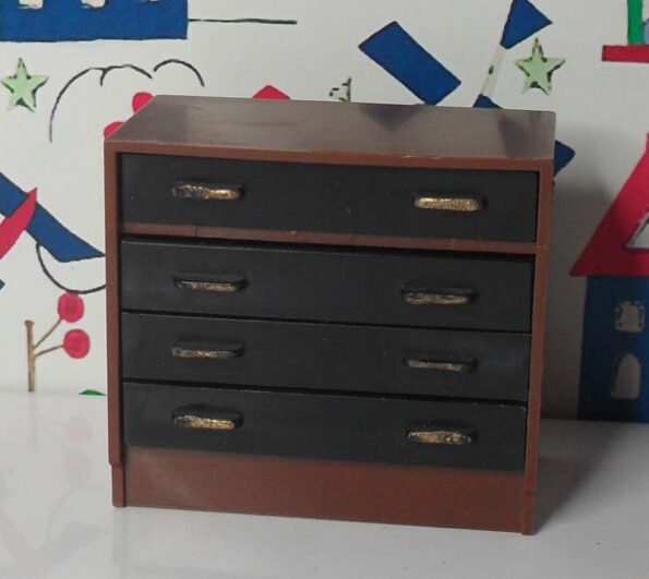 Triang Chest of Drawers 1010