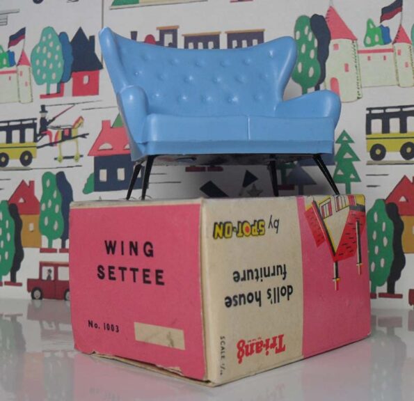 Triang Wing Settee with box 1003