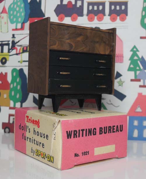 Writting Bureau with Box 1021